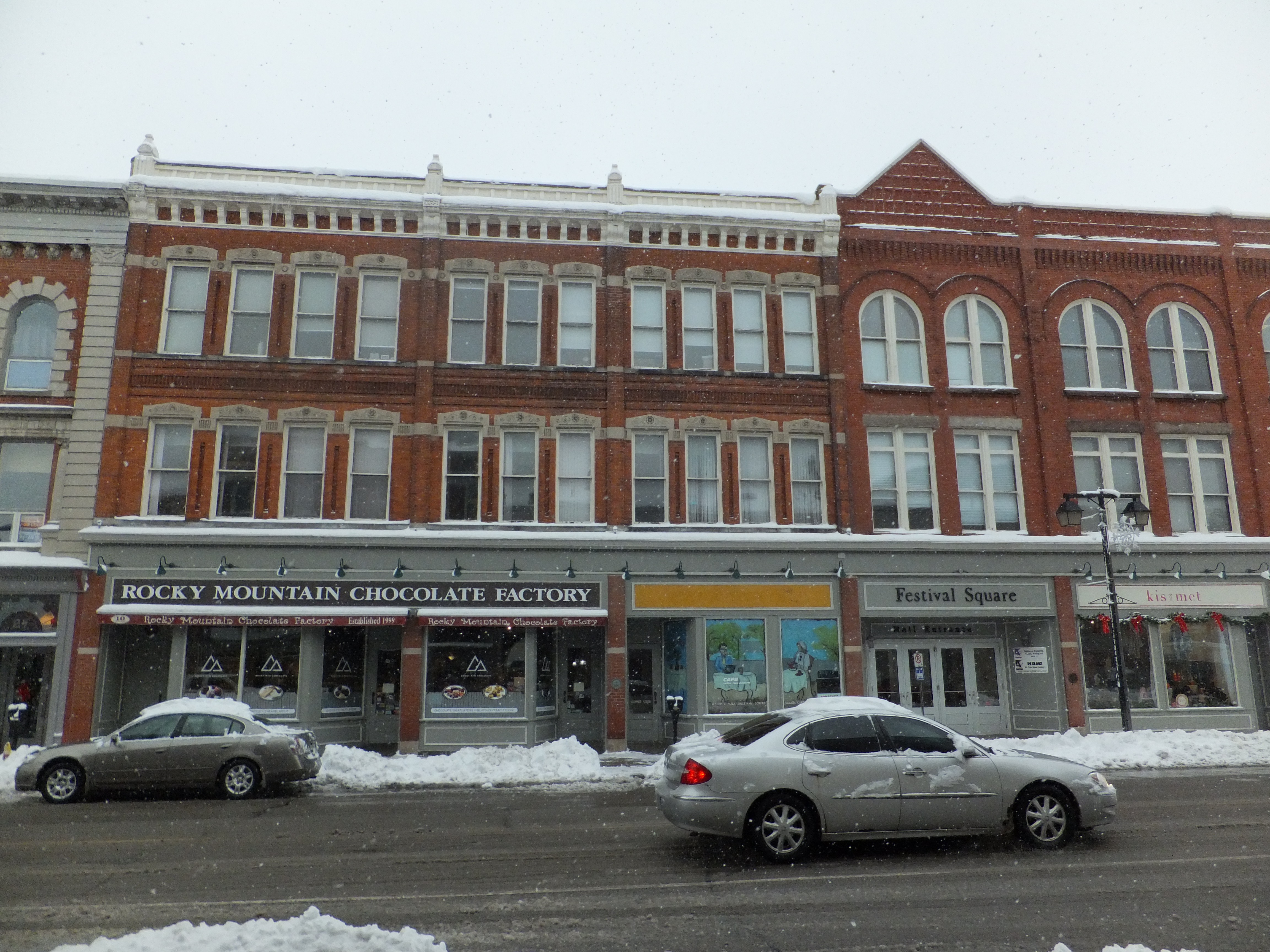 Red brick three storey building, late Victorian Commercial Building