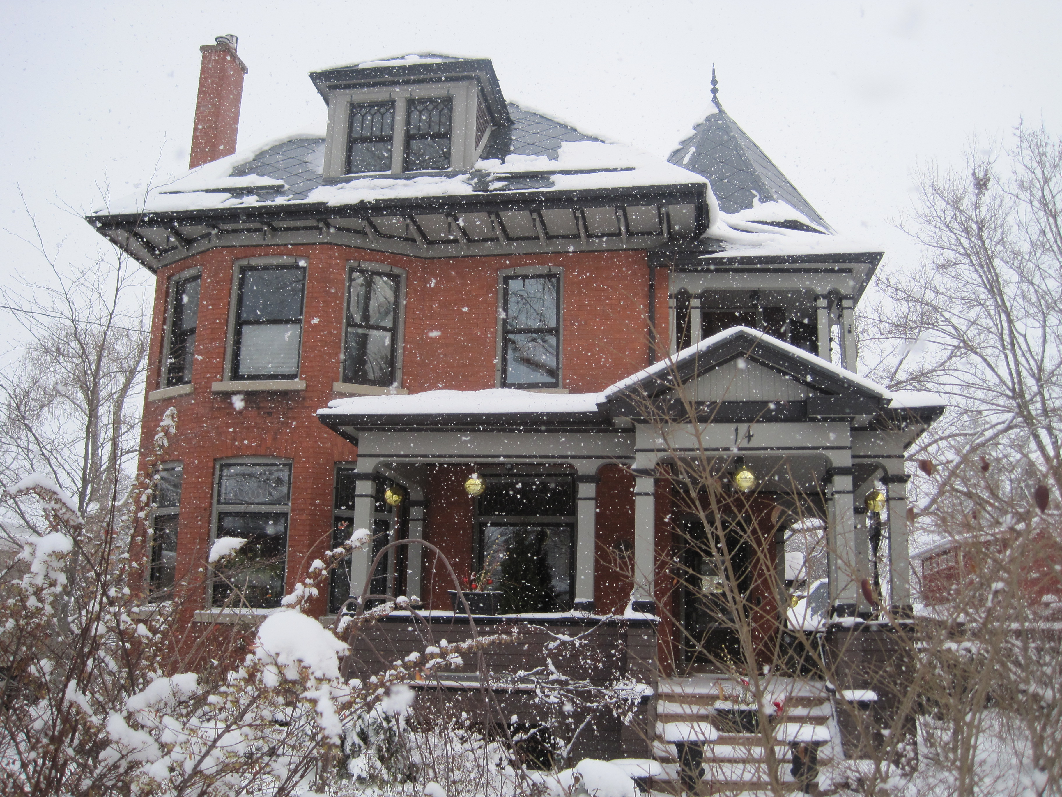 Red brick Queen Anne style house