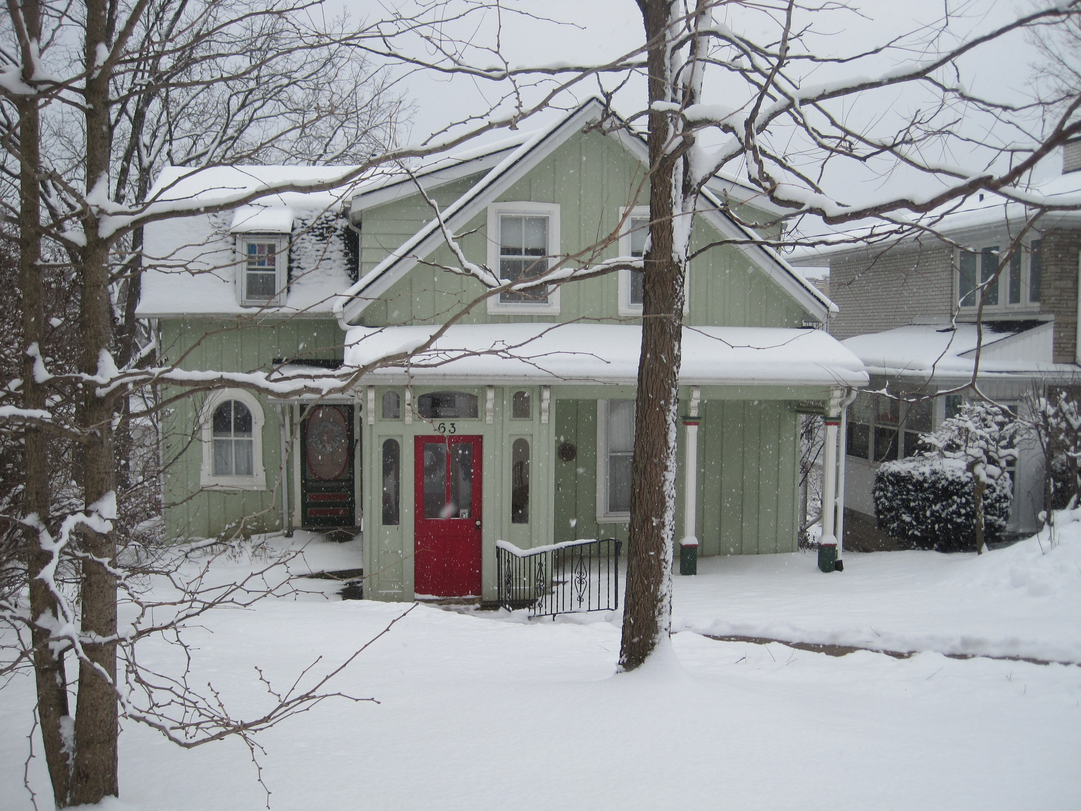 Board and batten Vernacular style house